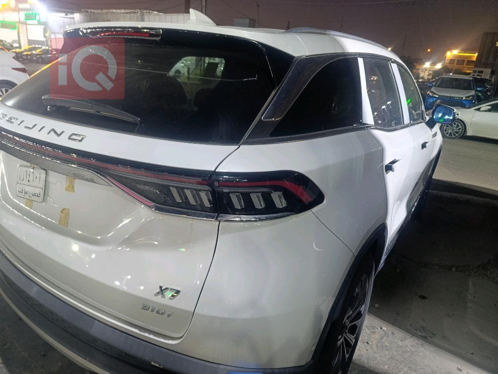 BAIC X7